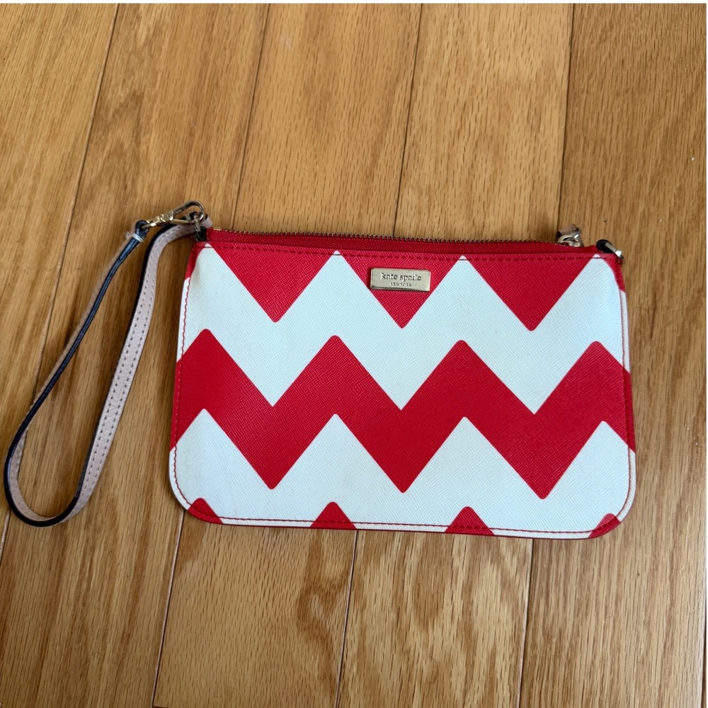 Kate Spade Red White Chevron Preppy Coastal Chic Wristlet Clutch Pouch Bag OS